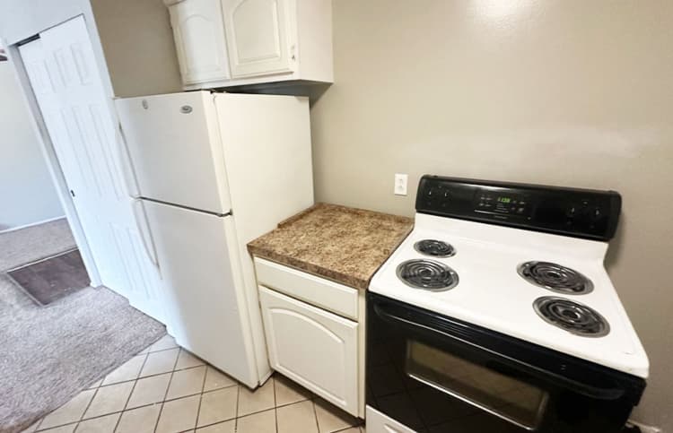 Cincinnati apartments for rent - image - large-1650.jpg