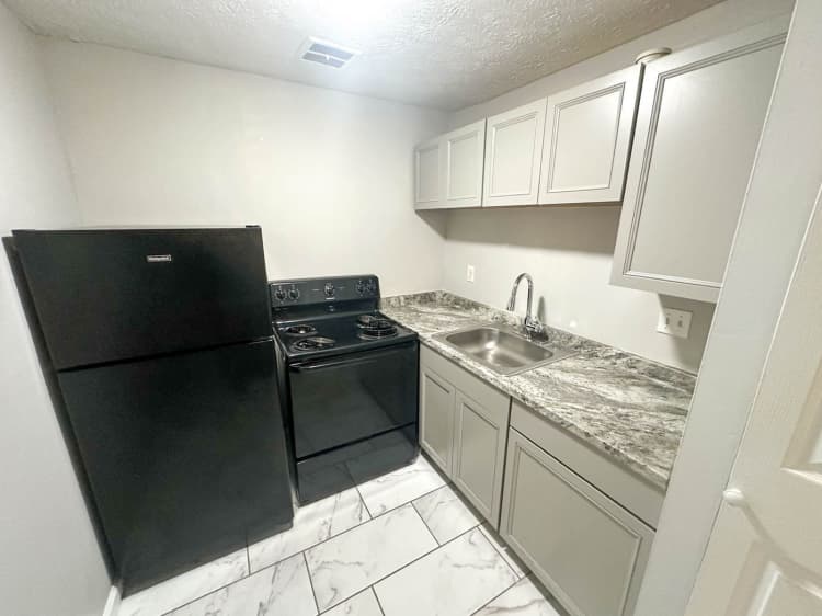 Cincinnati apartments for rent - image - large-2293.jpg