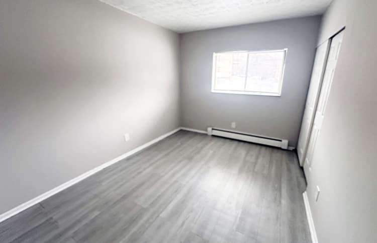 Cincinnati apartments for rent - image - large-2315.jpg