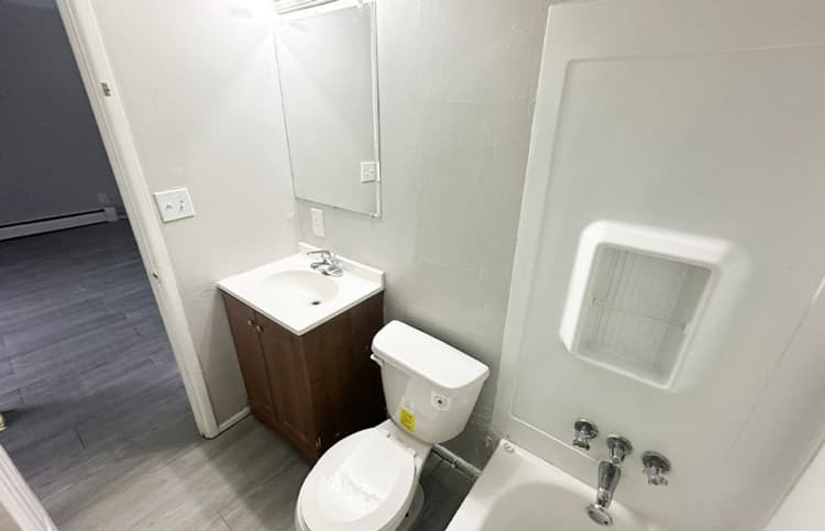 Cincinnati apartments for rent - image - large-2317.jpg