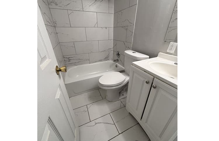 Cincinnati apartments for rent - image - large-4129.jpg