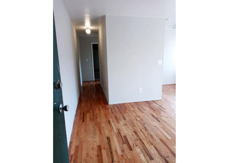Cincinnati apartments for rent - image - large-2729.jpg