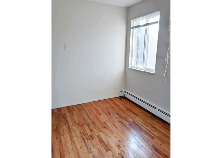 Cincinnati apartments for rent - image - large-2731.jpg