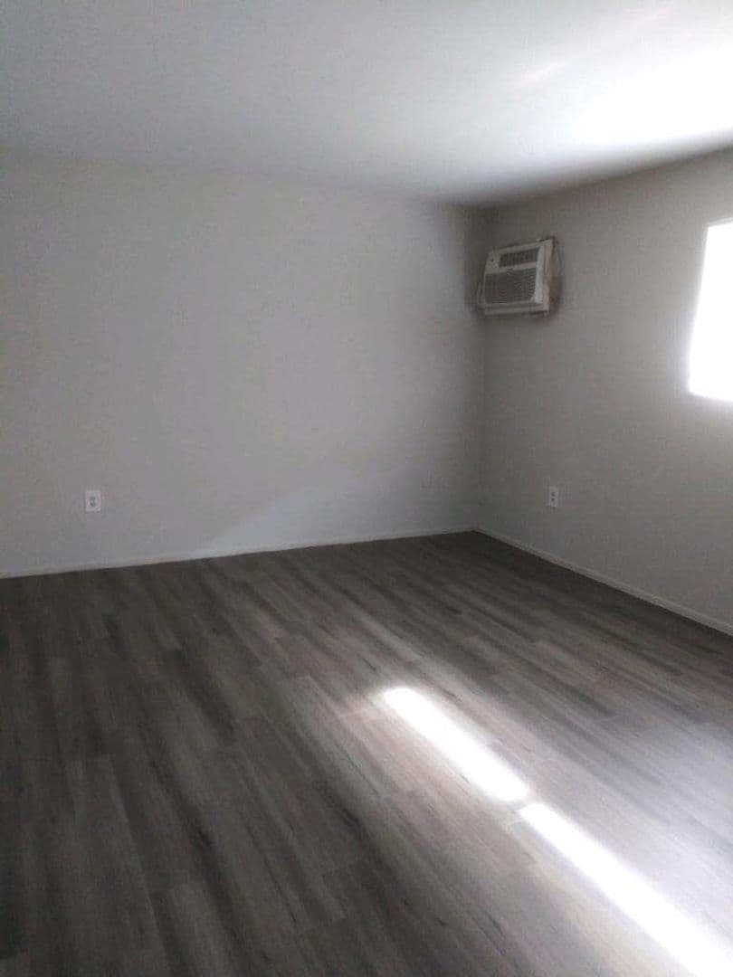 Beecher Flats - Apartment - 30