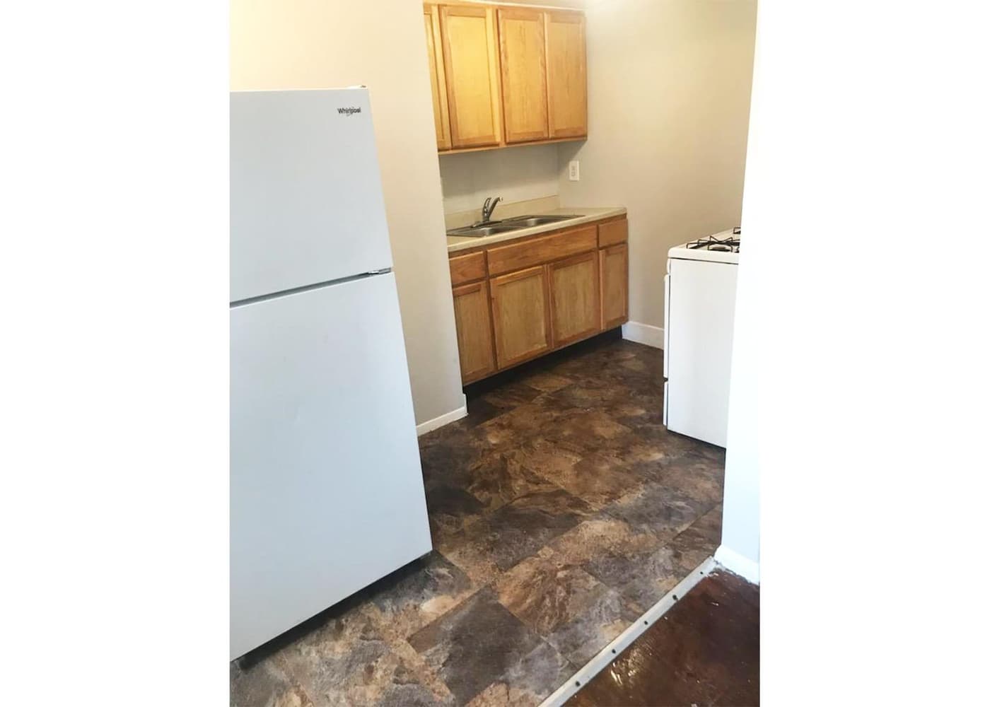 Beecher Flats - Apartment - 17