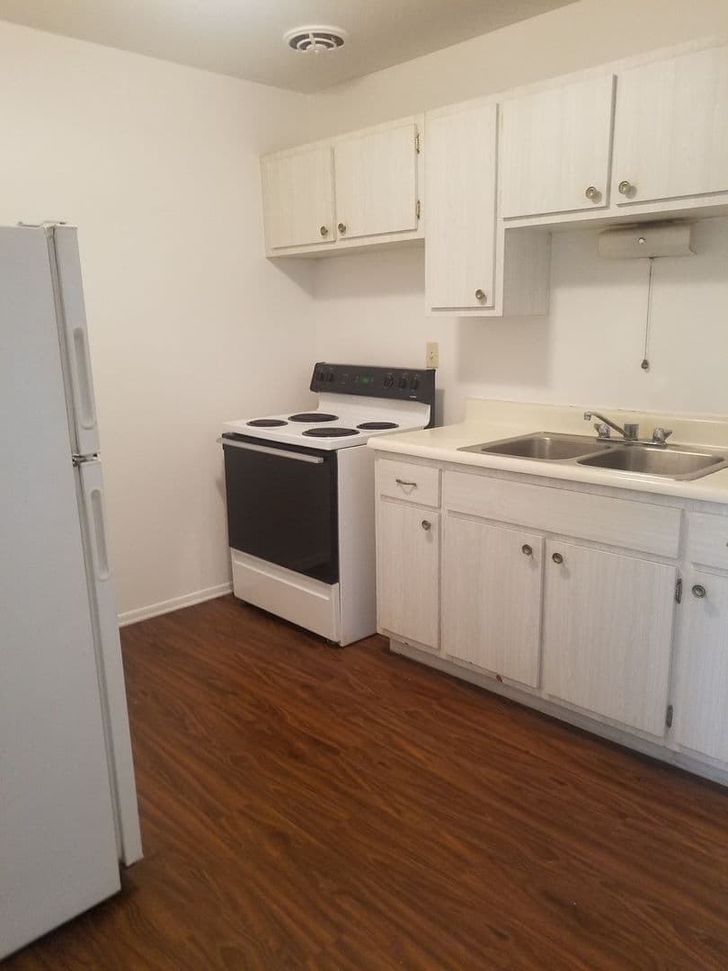 Beecher Flats - Apartment - 18