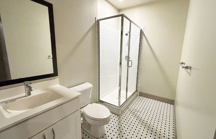 Cincinnati apartments for rent - image - large-1301.jpg