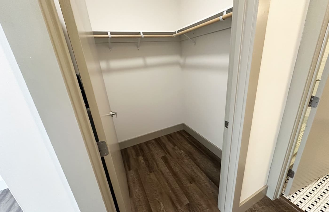 Cincinnati apartments for rent - image - large-1388.jpg