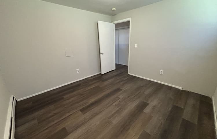 Cincinnati apartments for rent - image - large-4102.jpg