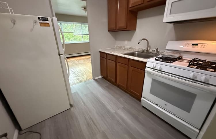 Cincinnati apartments for rent - image - large-1783.jpg