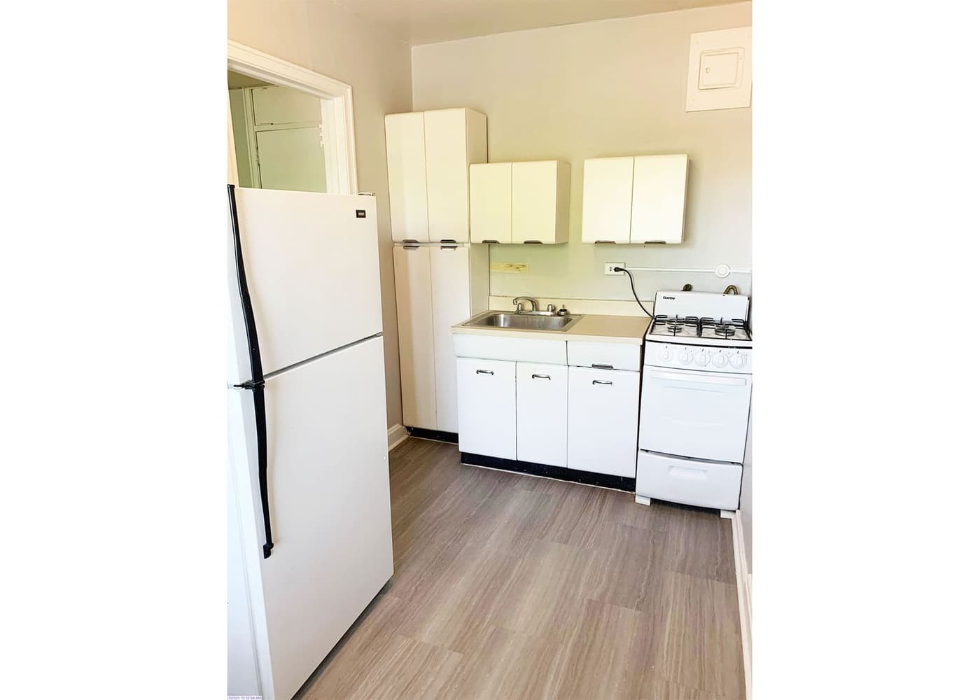 Cincinnati apartments for rent - image - large-2305.jpg