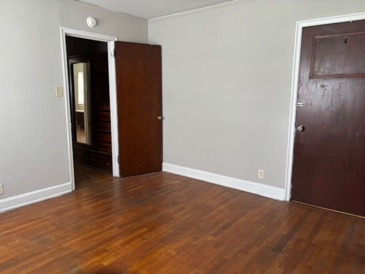 Cincinnati apartments for rent - image - large-2314.jpg