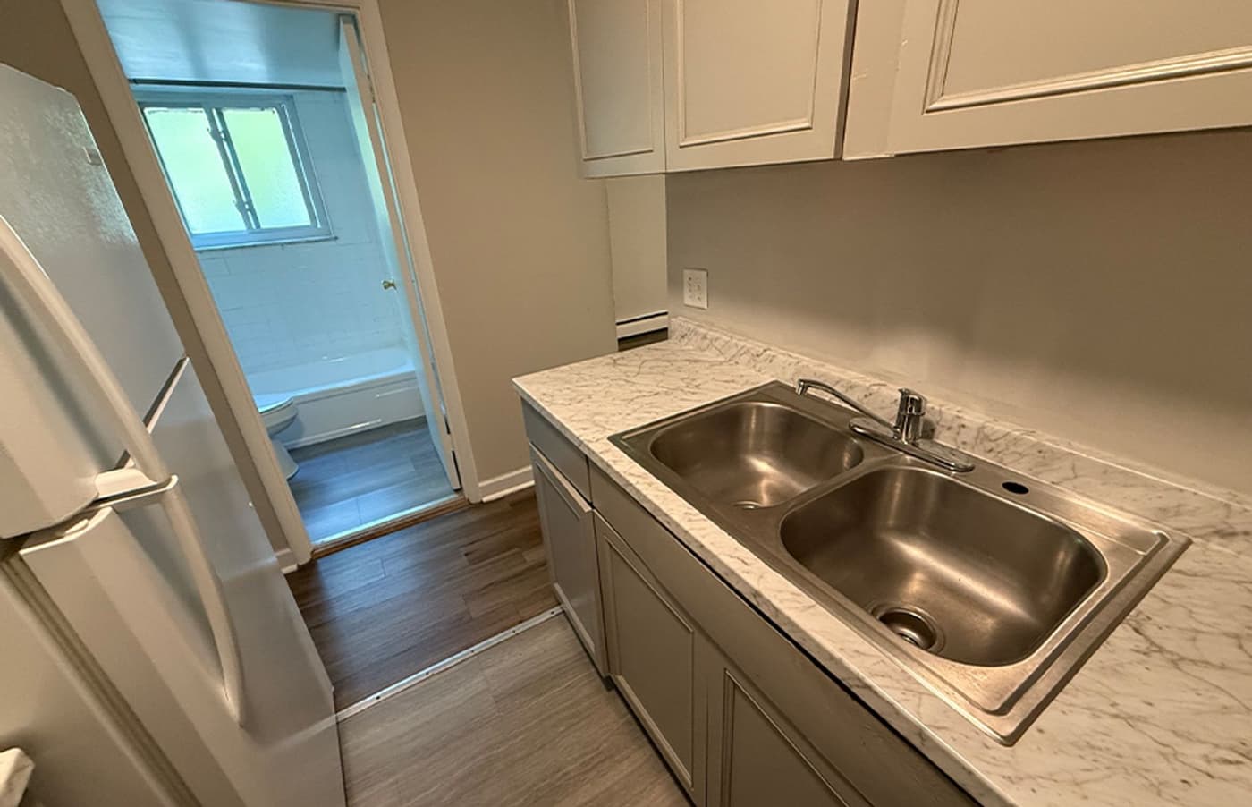 Burnet View Apartments - Apartment - 8