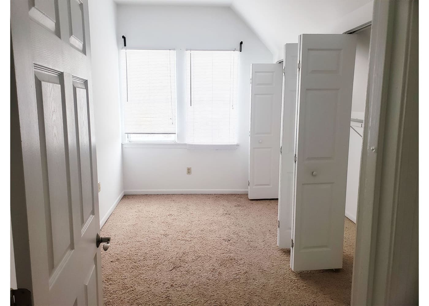 Cincinnati apartments for rent - image - large-2112.jpg