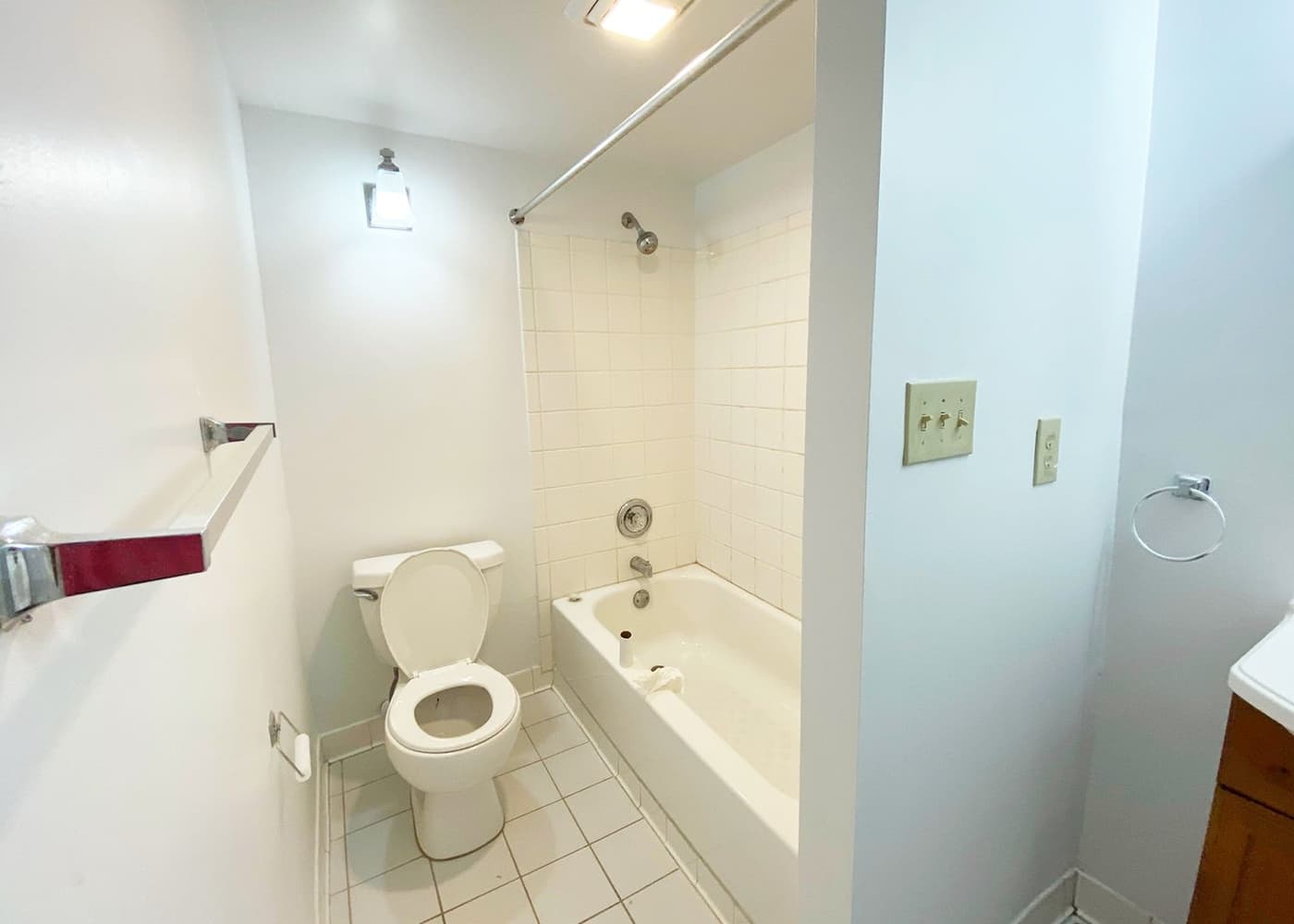 Gilbert Avenue - Apartment - 59