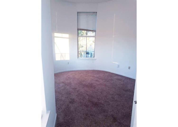 Cincinnati apartments for rent - image - large-3080.jpg