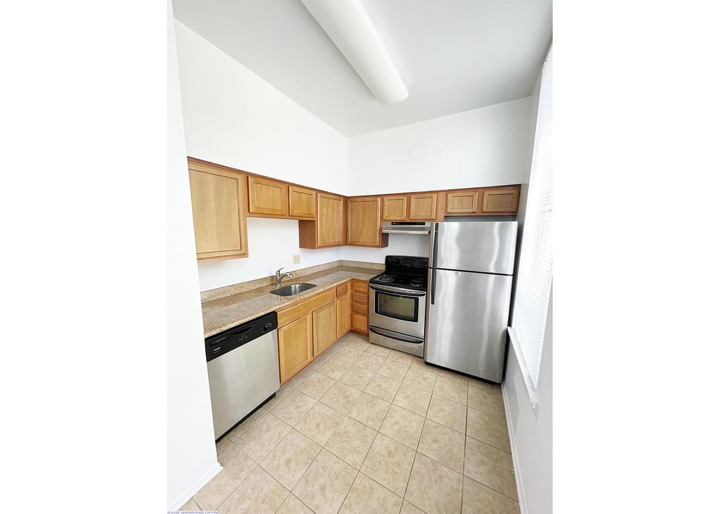 Gilbert Avenue - Apartment - 15