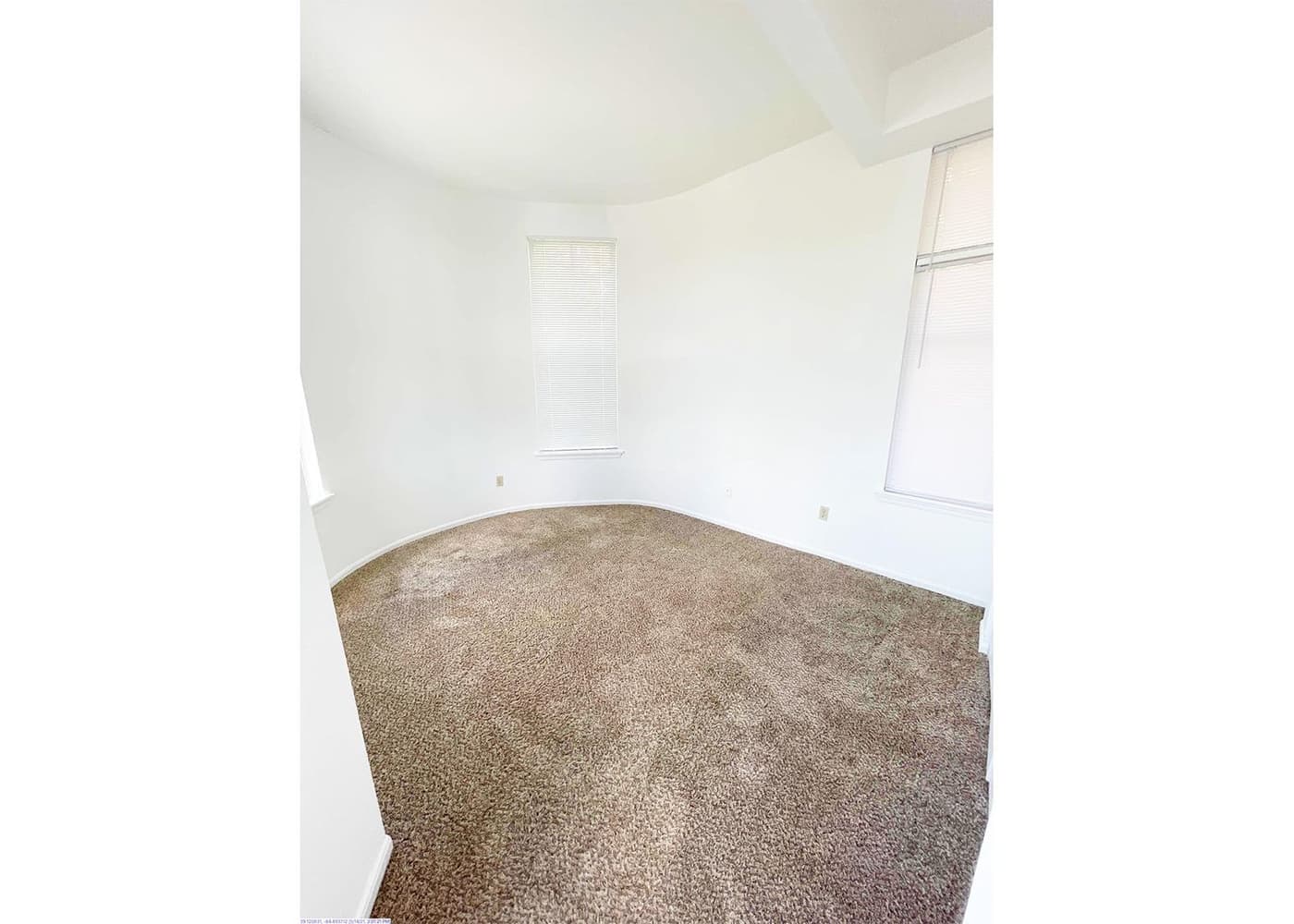Gilbert Avenue - Apartment - 33