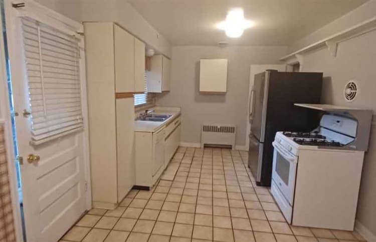 Cincinnati apartments for rent - image - large-3128.jpg