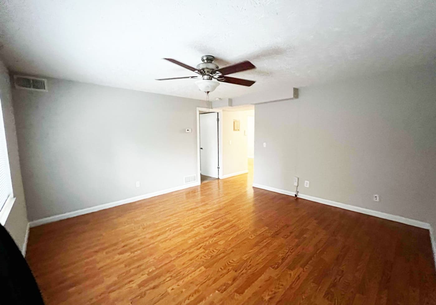 525 Lowell Avenue - Apartment - 54