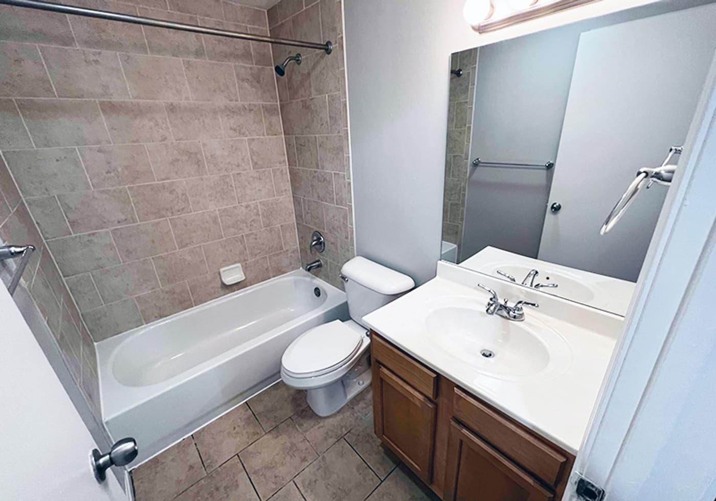 525 Lowell Avenue - Apartment - 46