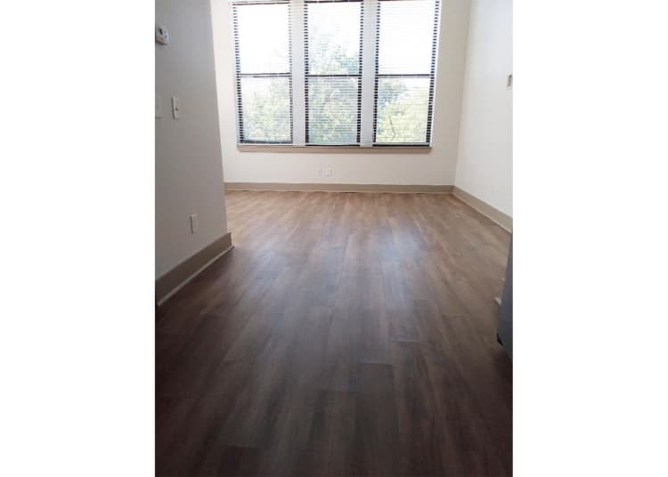 Cincinnati apartments for rent - image - large-925.jpg