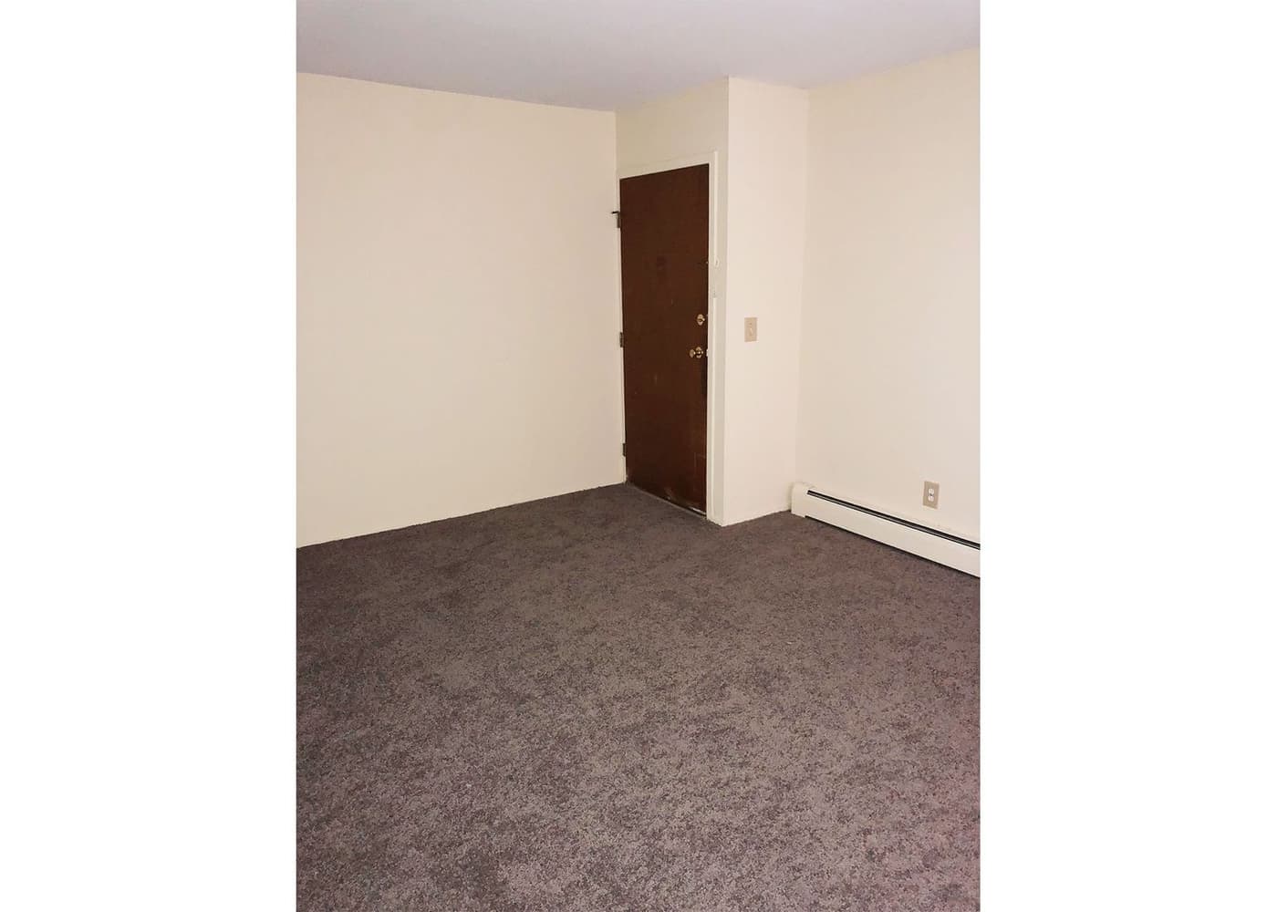 Lafayette Hills  - Apartment - 22