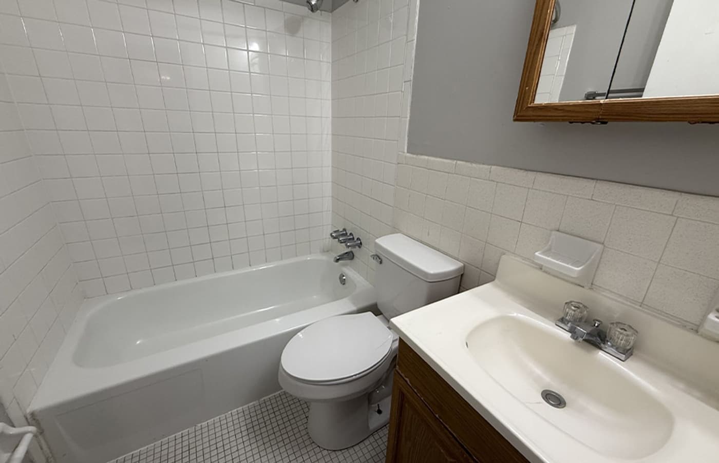 Lafayette Hills  - Apartment - 39