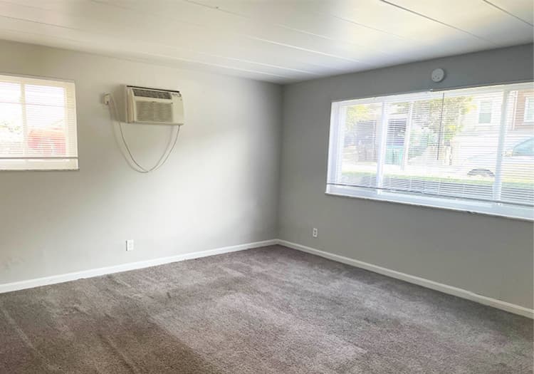 Cincinnati apartments for rent - image - large-3593.jpg