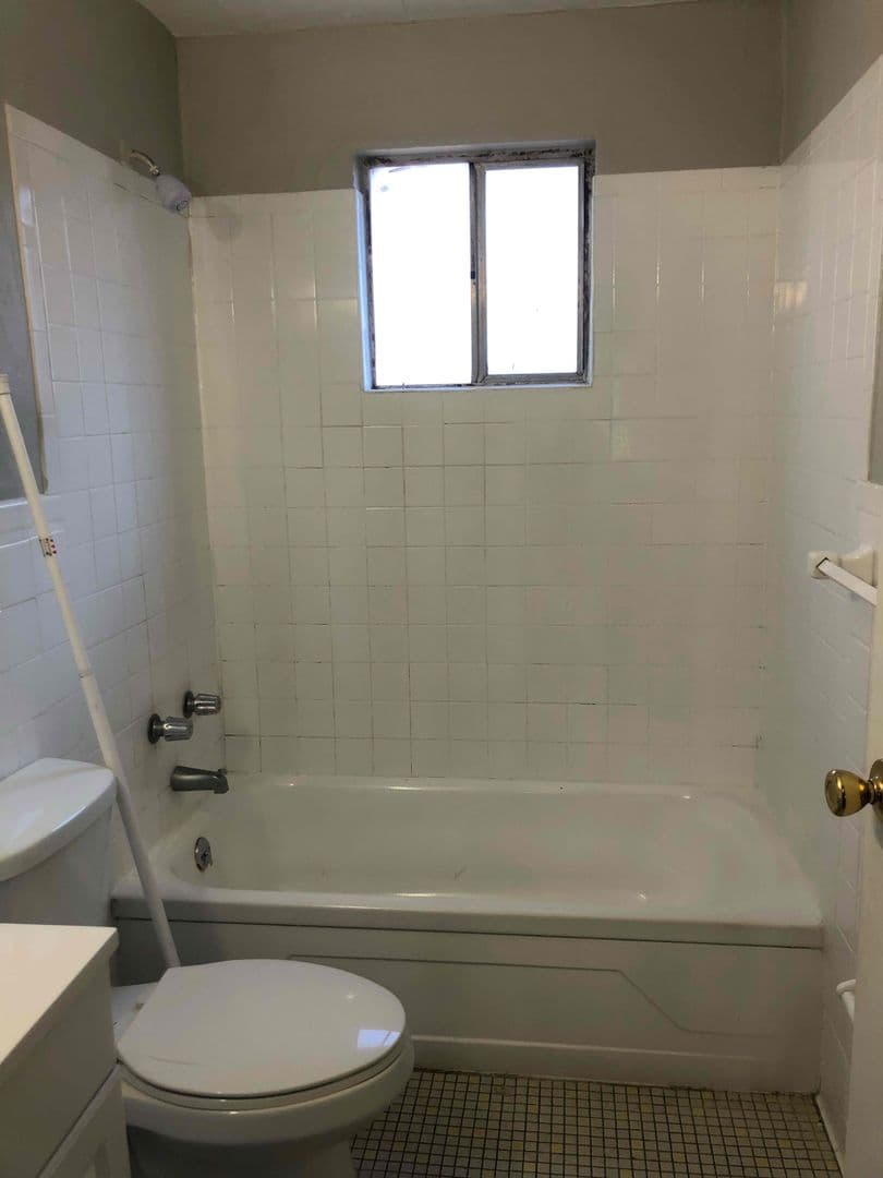 331 Shiloh Street - Apartment - 26
