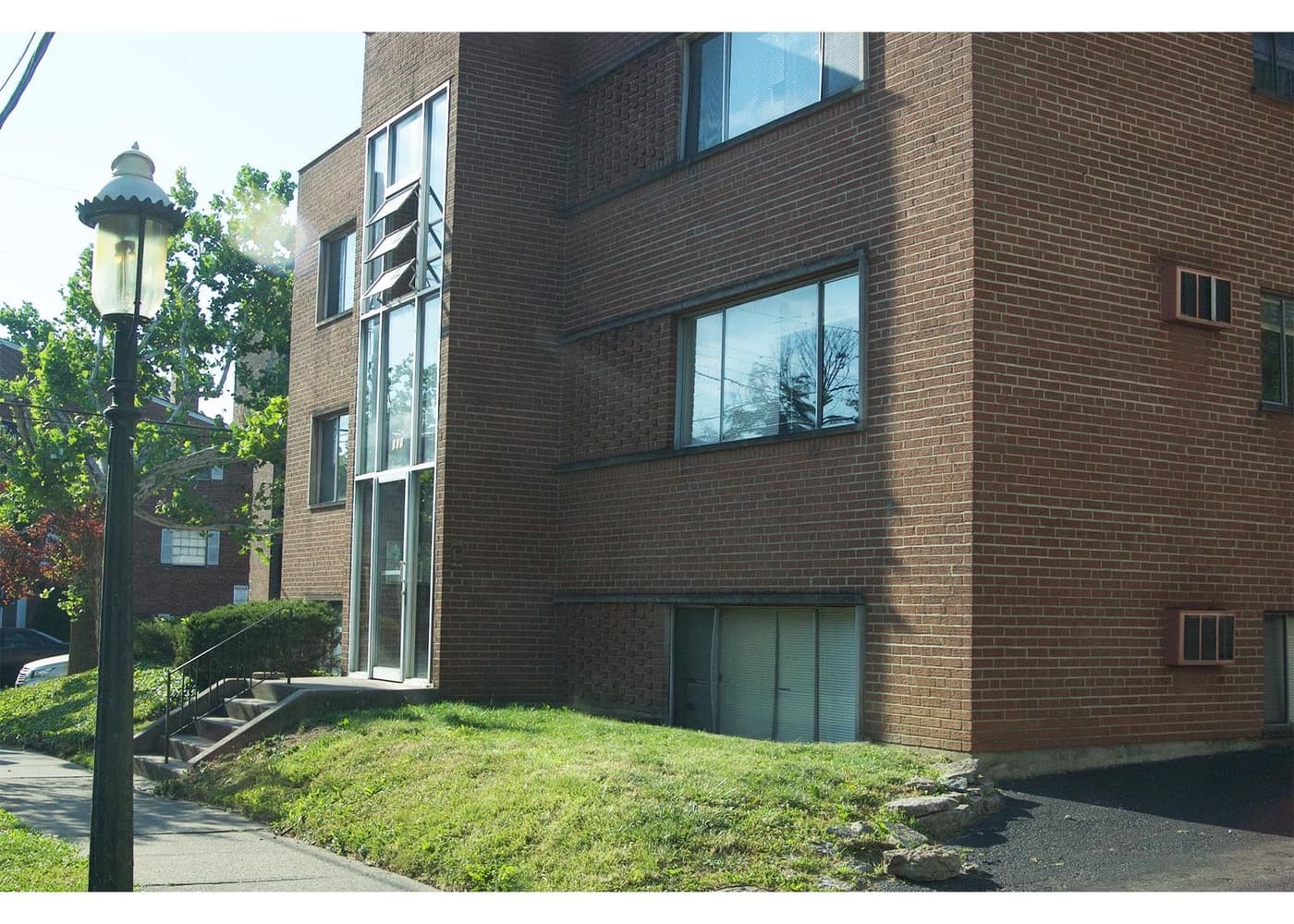 Cincinnati apartments for rent - image - large-51.jpg