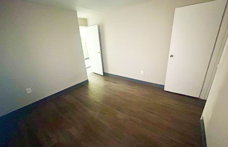 Cincinnati apartments for rent - image - large-55.jpg