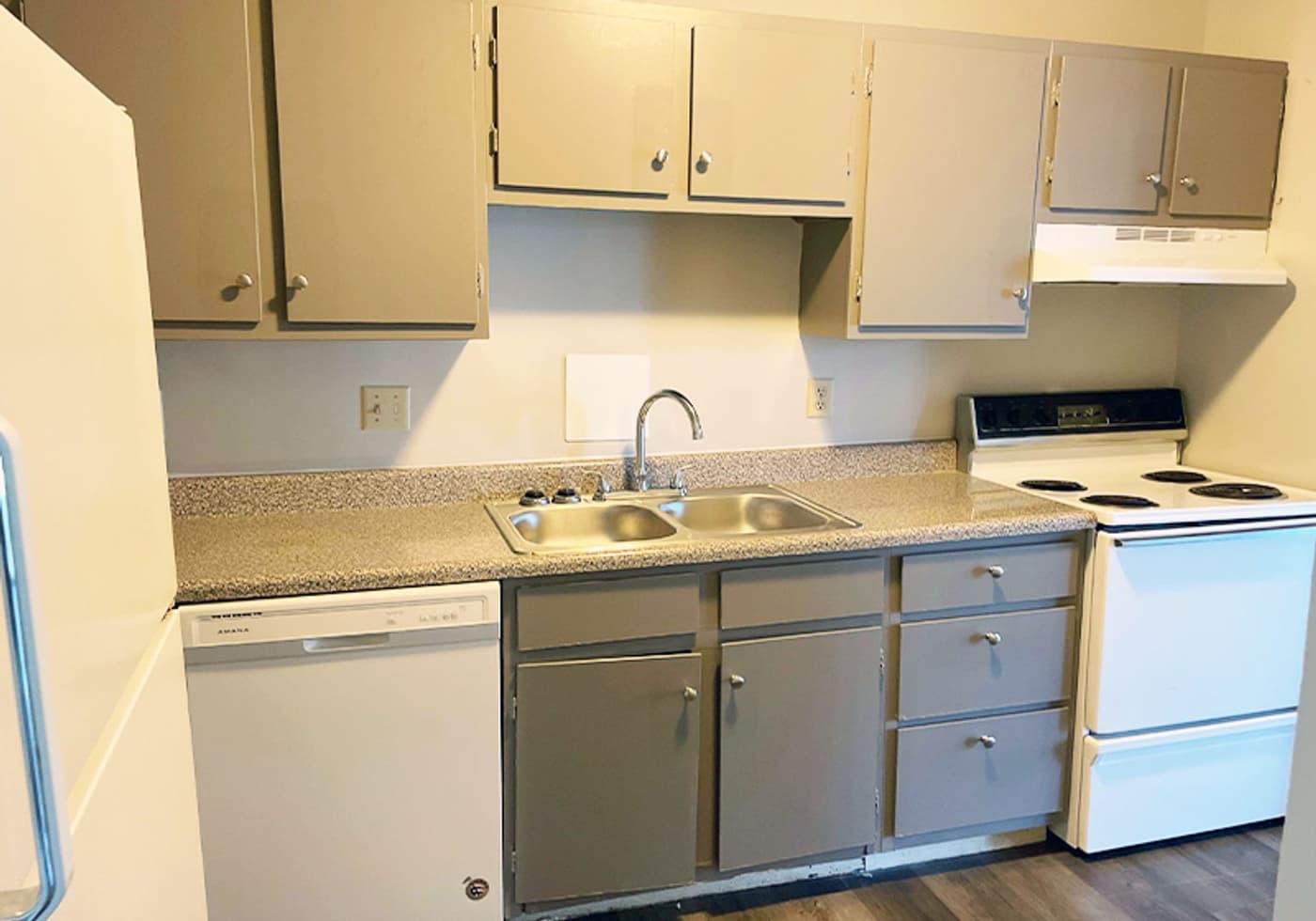 Spyglass Apartments - Apartment - 105