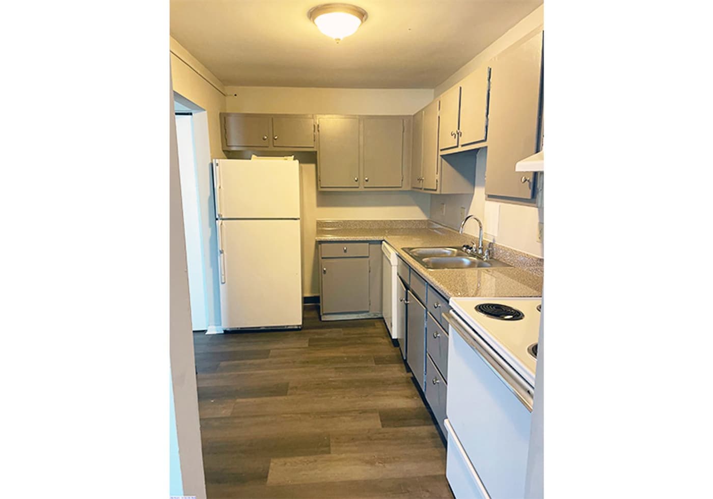 Spyglass Apartments - Apartment - 107