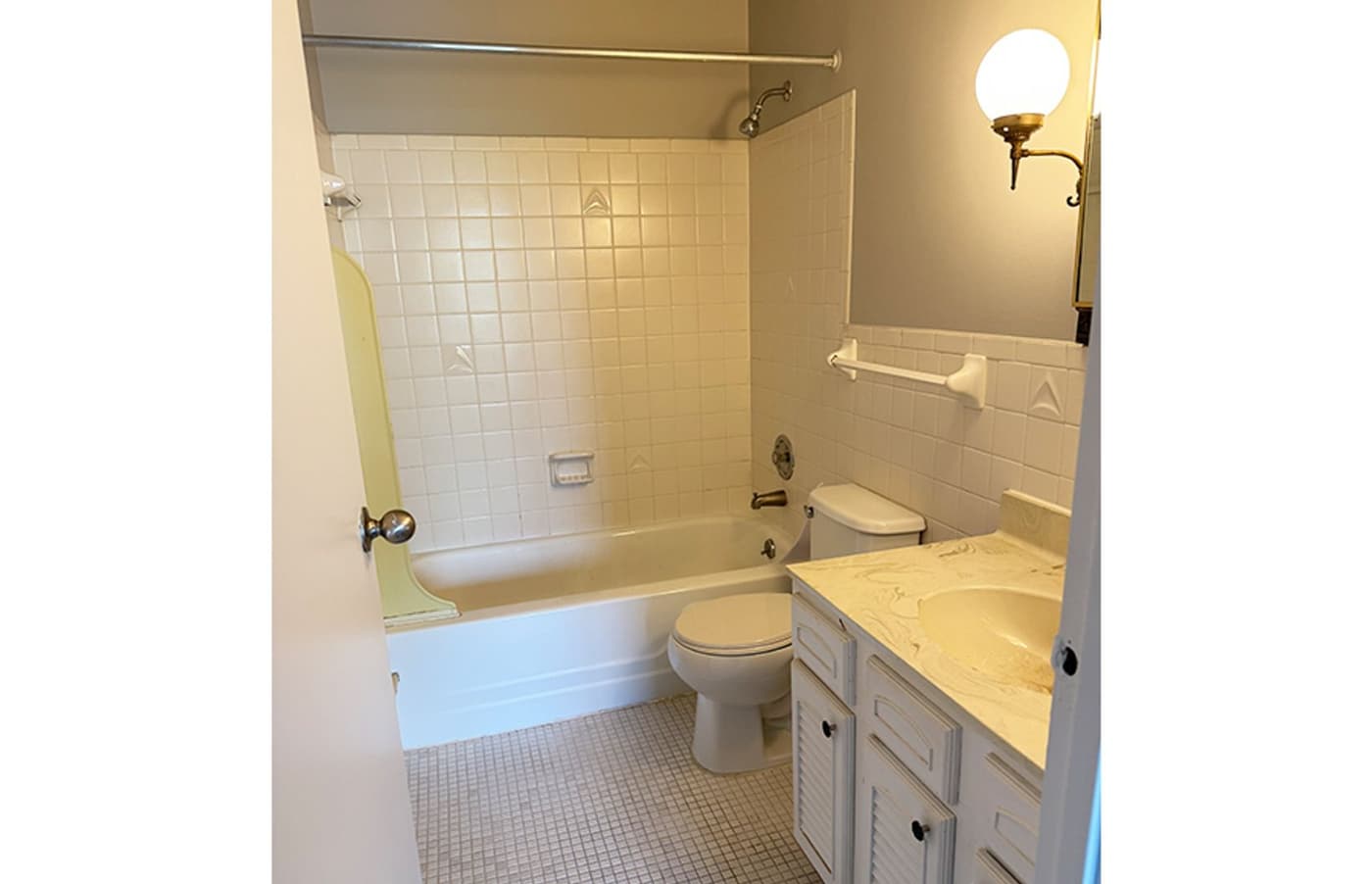Cincinnati apartments for rent - image - large-1526.jpg