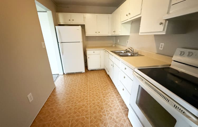 Cincinnati apartments for rent - image - large-1774.jpg