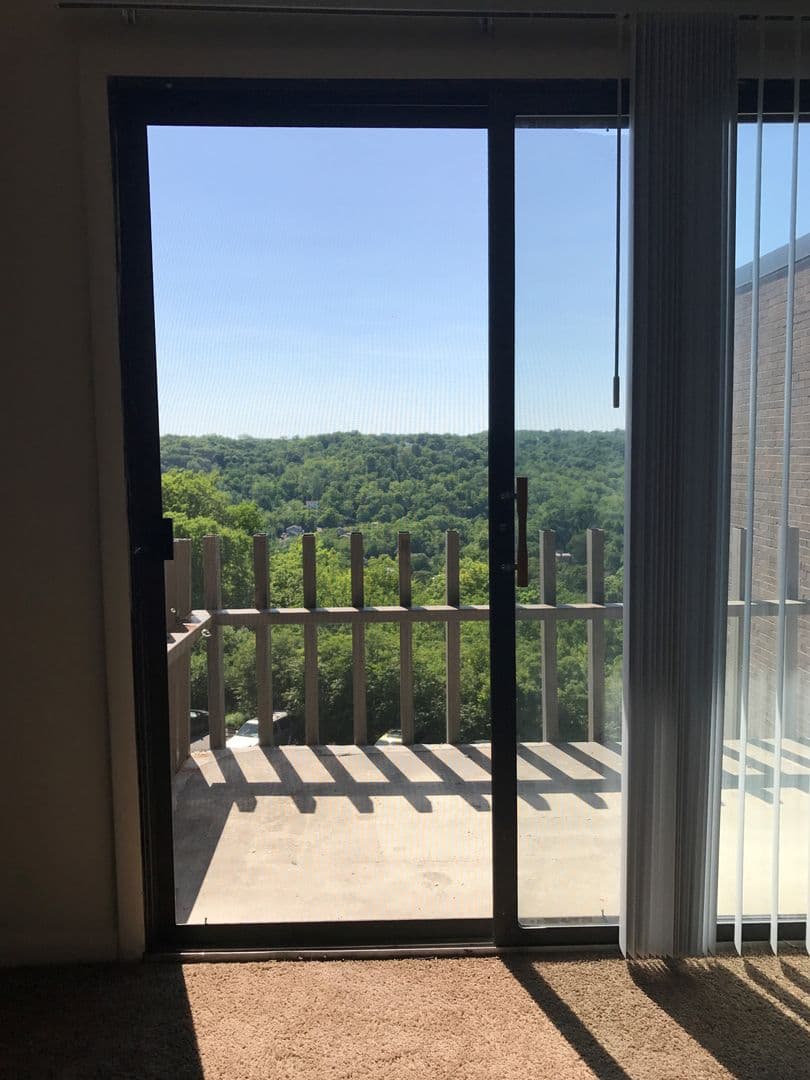 Spyglass Apartments - Apartment - 33
