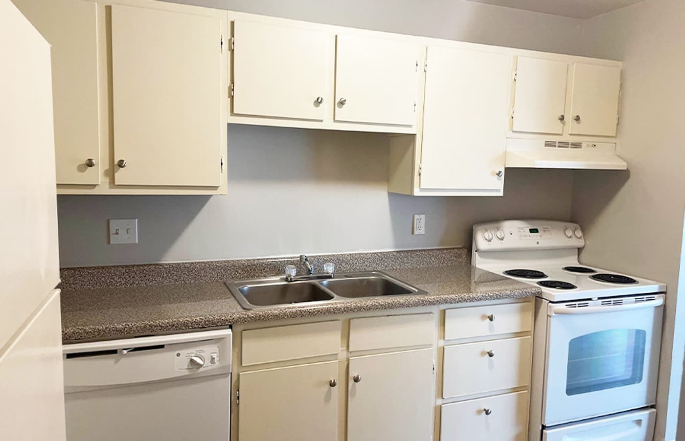 Spyglass Apartments - Apartment - 129