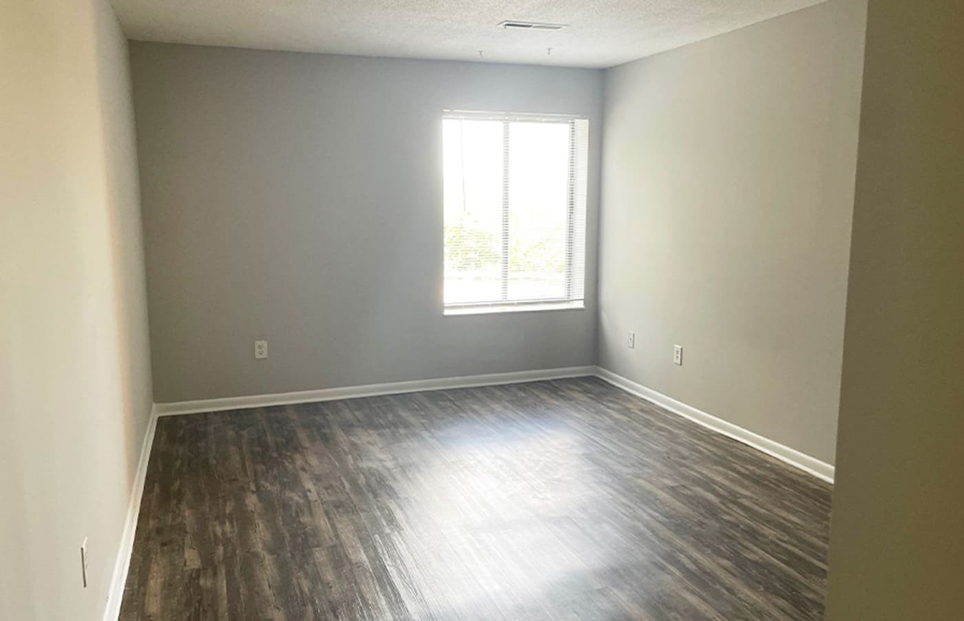 Spyglass Apartments - Apartment - 215