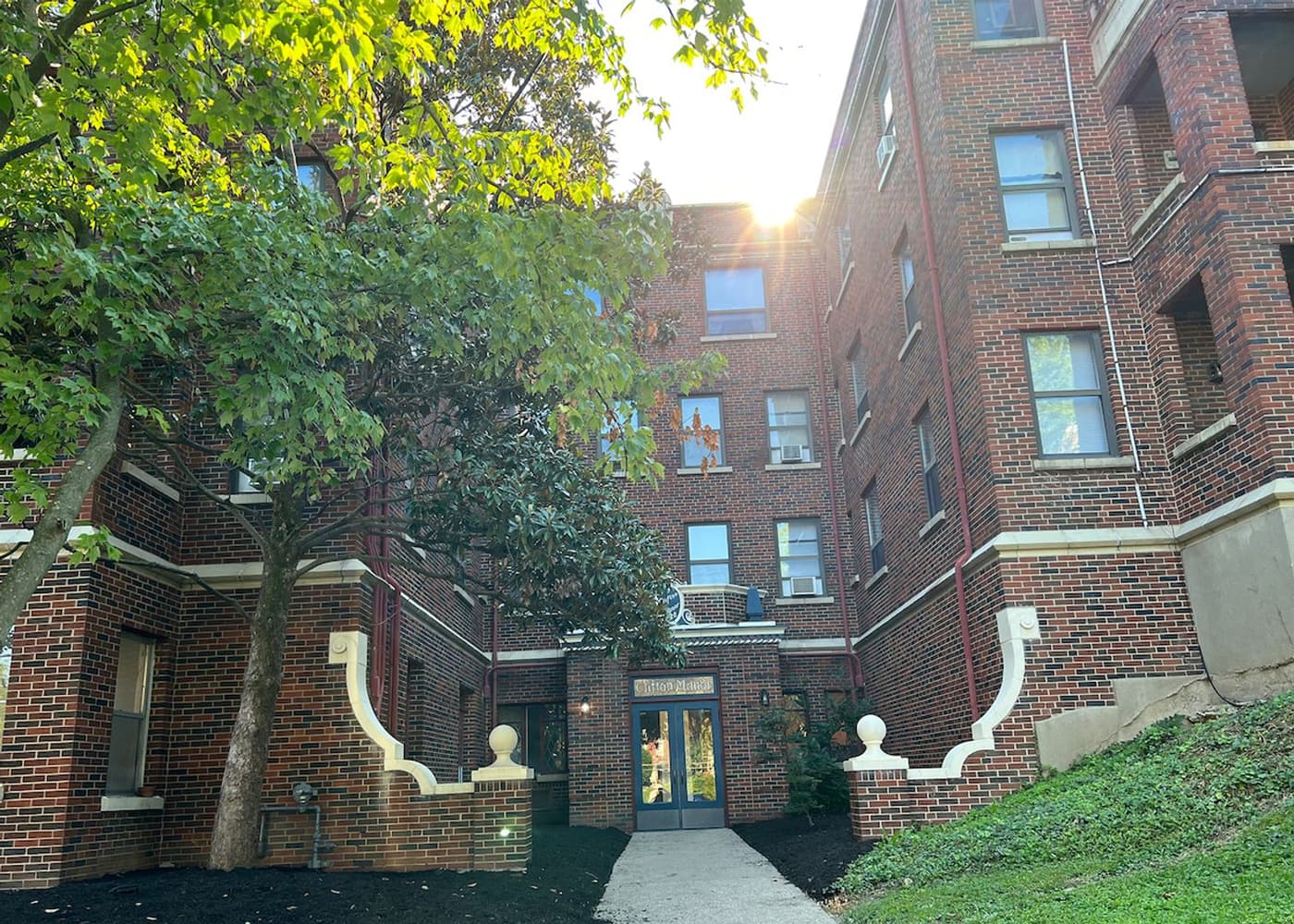 Cincinnati apartments for rent - image - large-213.jpg
