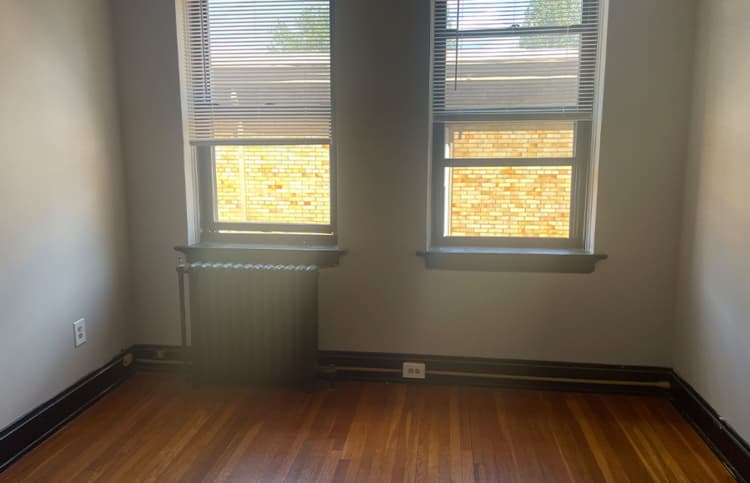 Cincinnati apartments for rent - image - large-2344.jpg