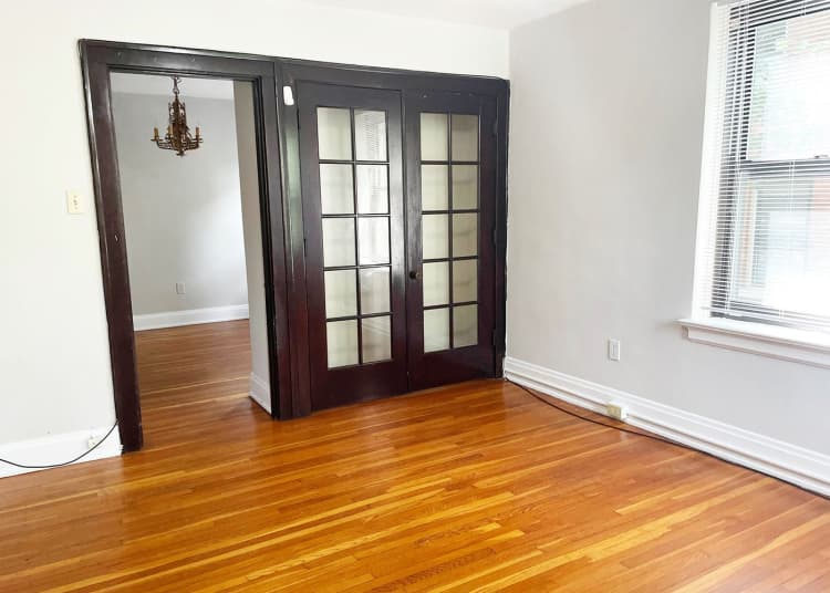 Cincinnati apartments for rent - image - large-2346.jpg