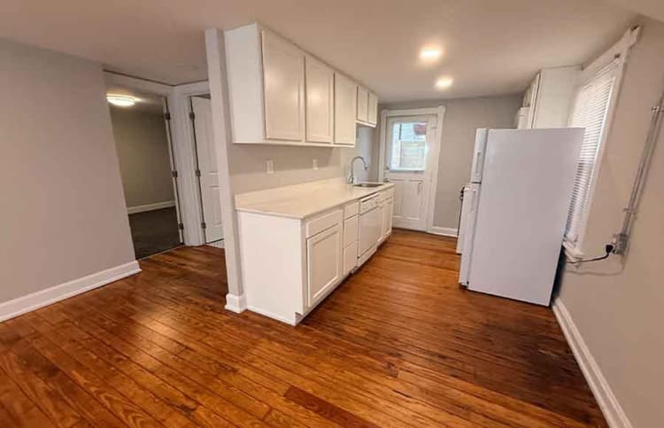 Cincinnati apartments for rent - image - large-4137.jpg
