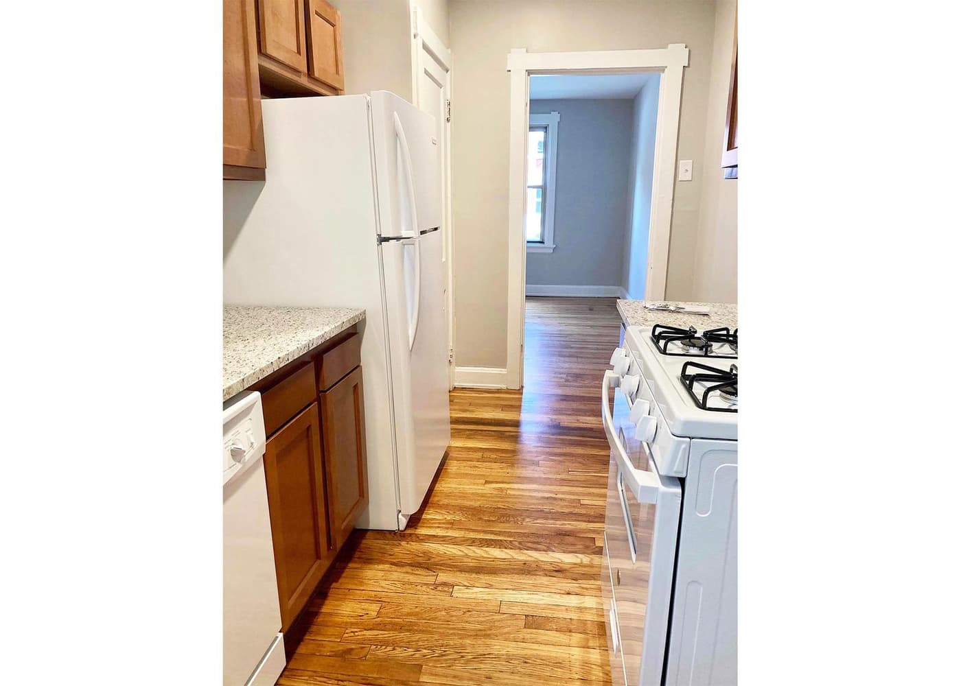 Tudor Court - Apartment - 13