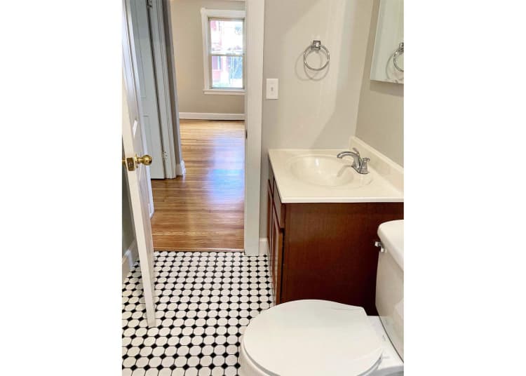 Cincinnati apartments for rent - image - large-4457.jpg