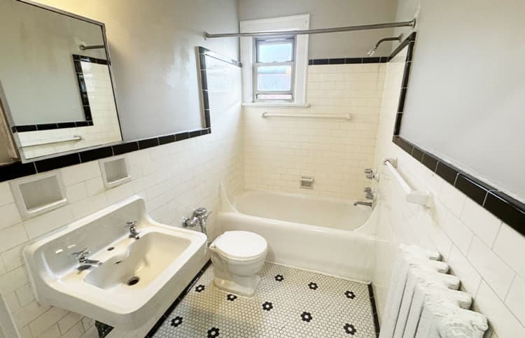 Cincinnati apartments for rent - image - large-2433.jpg