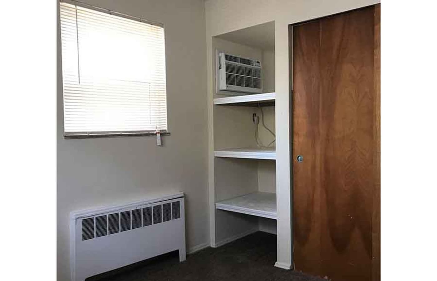926 Ludlow Avenue - Apartment - 24
