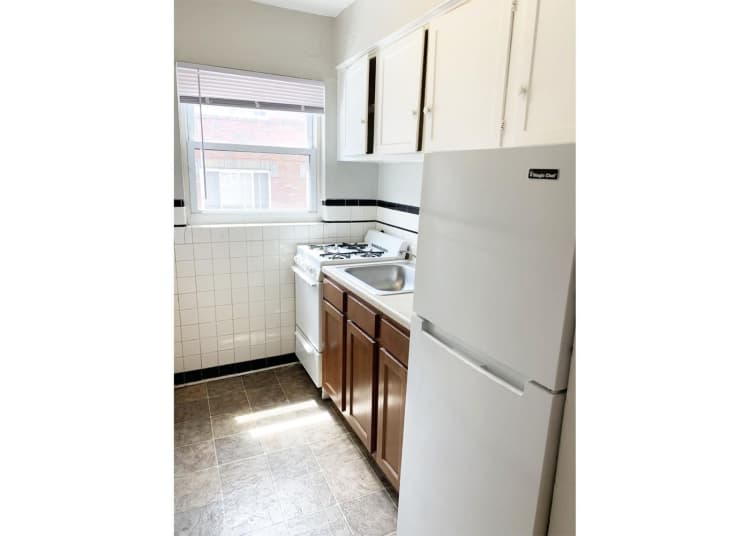 Cincinnati apartments for rent - image - large-2363.jpg