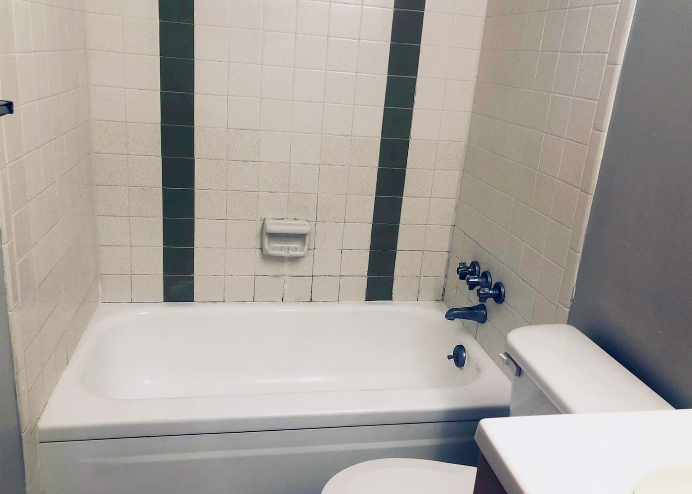 440 Ludlow Avenue - Apartment - 19