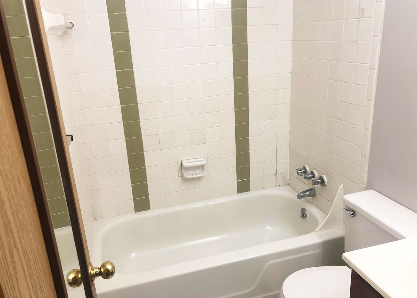 440 Ludlow Avenue - Apartment - 16